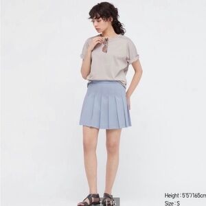 UNIQLO Light Blue Pleated Skirt